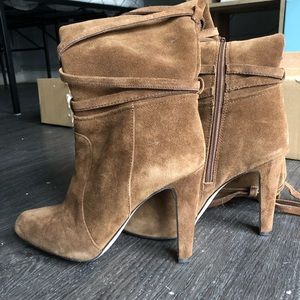 DESIGNER SUEDE BOOTS